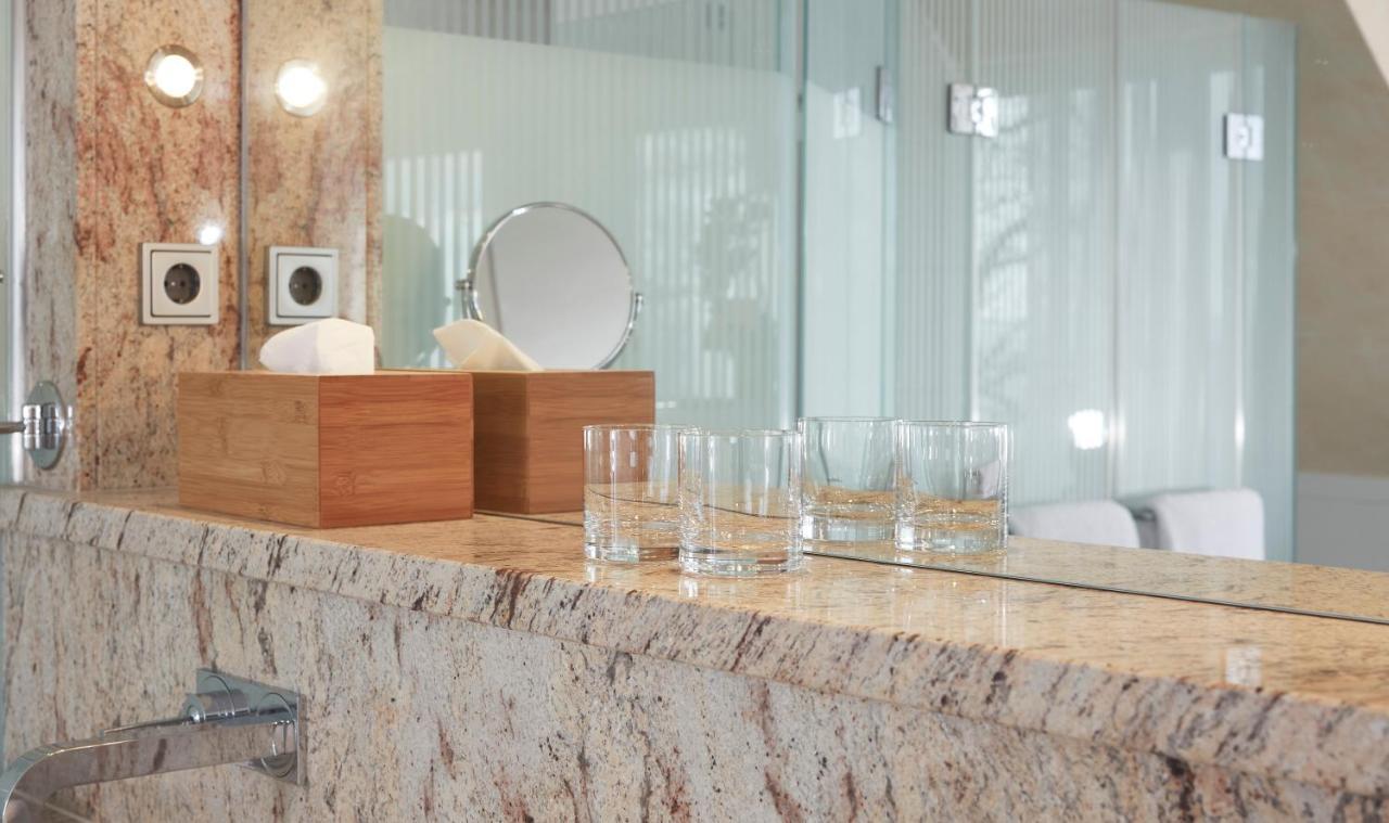 האמלן Kluet Hotel מראה חיצוני תמונה